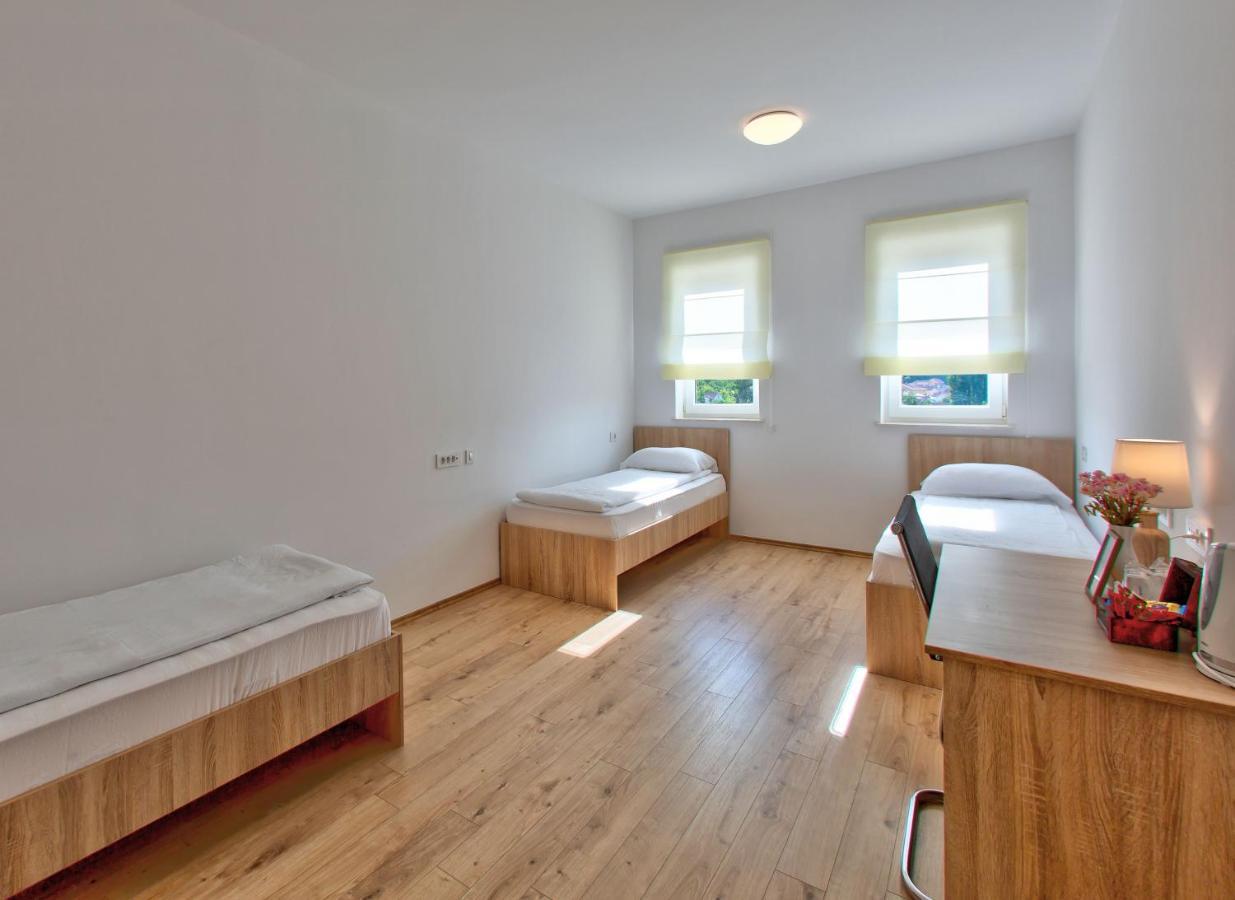 Hotel Dompes Mostar Zewnętrze zdjęcie