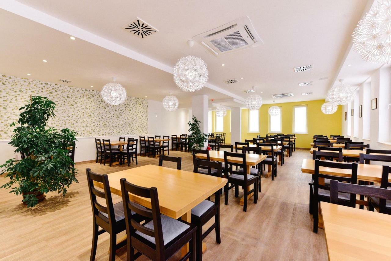 Hotel Dompes Mostar Zewnętrze zdjęcie